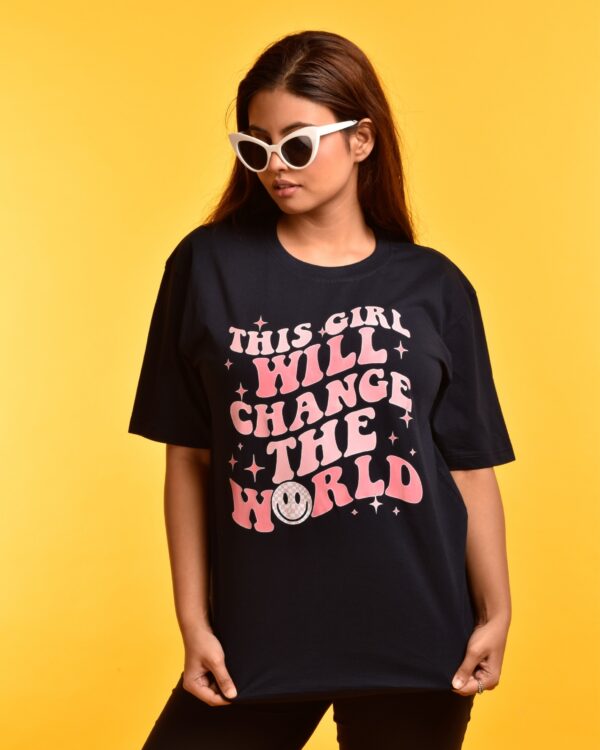 Oversized Tee - The Girl